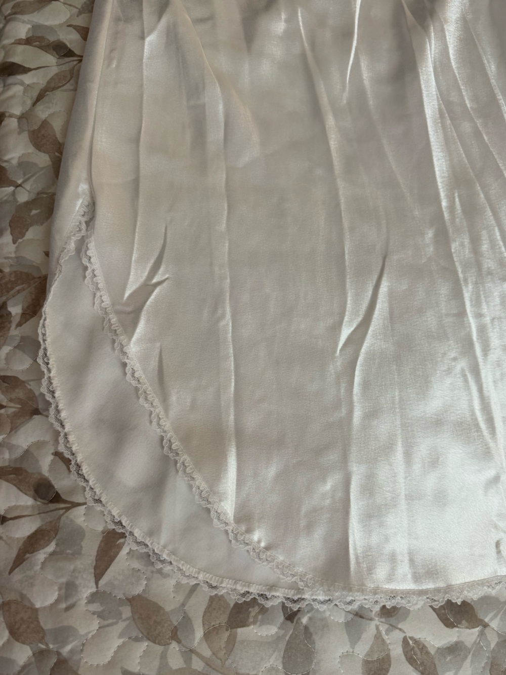 Satiny White Lace-Trimmed Chemise with Ribbons & Pink Embroidery from Barbizon - Picture 11 of 13